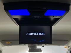 ��ξ¦�ѥ���饤�ɥɥ���ξ¦����ư���饤�ɥɥ��ˤʤäƤ���ޤ���������־�ǤΤ����ͤξ��ߤ�λ��ʤɤ˰¿��Ǥ��� 4