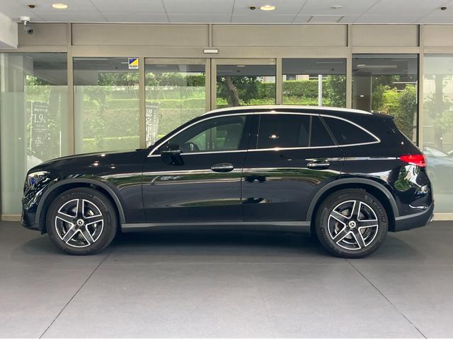 ＧＬＣ２２０ｄ　４マチック　ドライバーズパッケージ　ＡＭＧレザーエクスクルーシブパッケージ／ＡＭＧライン／ドライバーズパッケージ／パノラミックスライディングルーフ／リアアクスルステアリング／本革シート／ヘッドアップディスプレイ／純正３６０°ドライブレコ(3枚目)