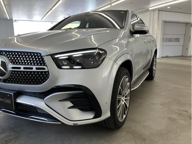 ＧＬＥ４５０ｄ　４マチック　クーペスポーツ　パノラミックスライディングルーフ／ＡＭＧラインエクステリア／本革シート／ヘッドアップディスプレイ／３６０°カメラシステム／ＡＩＲＭＡＴＩＣサスペンション／純正３６０°ドライブレコーダー／ＥＴＣ２．０／(33枚目)