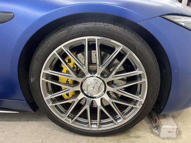 ＳＬ ＳＬ４３　デモカーアップ／黒幌／Ｂｕｒｍｅｓｔｅｒサウンド／メモリー付パワーシート／シートヒーター／シートベンチレーション／ヘッドアップディスプレイ／電動リアゲート／純正ドラレコ／３６０度カメラ／スペクトルブル（20枚目）