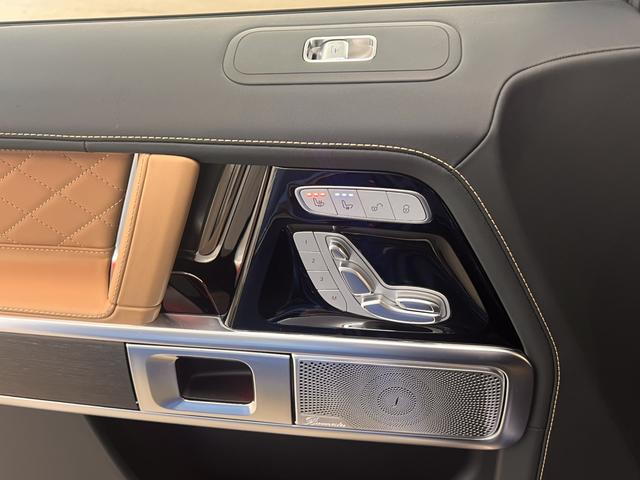 Ｇクラス Ｇ４５０ｄ　ＡＭＧラインパッケージ　ＡＭＧライン　マヌファクトゥーアプログラム　サンルーフ　ブルメスターサラウンドサウンドシステム　パワーシート　シートヒーター　ベンチレーター　３６０℃カメラ　ＬＥＤヘッドライト　茶革シート　新車保証継（33枚目）