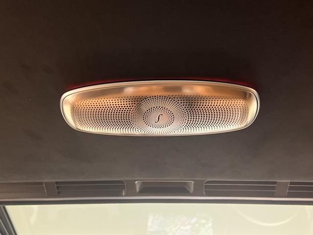 Ｇクラス Ｇ４５０ｄ　ＡＭＧラインパッケージ　ＡＭＧライン　マヌファクトゥーアプログラム　サンルーフ　ブルメスターサラウンドサウンドシステム　パワーシート　シートヒーター　ベンチレーター　３６０℃カメラ　ＬＥＤヘッドライト　茶革シート　新車保証継（37枚目）