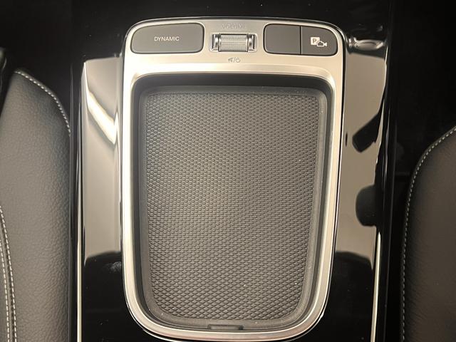 Ａクラス Ａ１８０　ＡＭＧラインパッケージ　ＡＭＧラインパッケージ／ＡＭＧレザーエクスクルーシブパッケージ／メモリ付きパワーシート／　シートヒーター／アンビエントライト／ＭＢＵＸ搭載／１８ＡＷ／新車保証継承／認定中古車（15枚目）