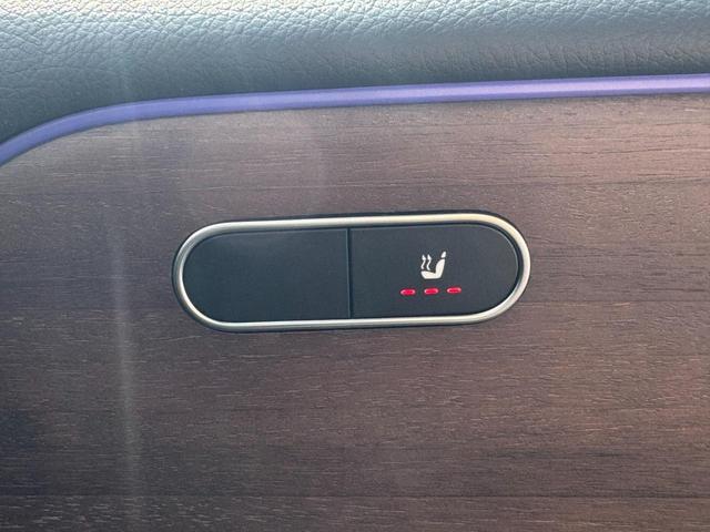 GLB GLB200d 4マチック 弊社下取り車両 AMGラインパッケージ レザーDINAMICAシート 19インチアルミ プライバシーガラス マルチビームLEDヘッドライト 本革スポーツステアリング レーダーセーフティーPKG(27枚目)