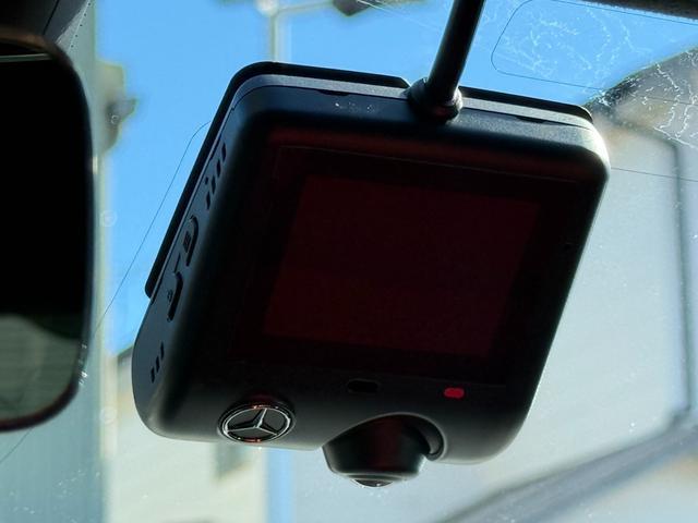 GT 63 4マチック+ クーペ 正規認定中古車/パノラミックルーフ/ヘッドアップディスプレイ/可倒式リアシート/後席シートベルトインジケーター/MANUFAKTURオパリスホワイト(メタリック)/ナッパレザー:レッドペッパー/ブラッ(57枚目)