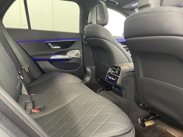 Eクラスオールテレイン E220d 4マチック オールテレイン アドバンスドパッケージ/デジタルインテリアパッケージ/レザーエクスクルーシブパッケージ/シートベンチレーター(シートヒーター機能含)/パノラミックスライディングルーフ/ヘッドアップディスプレイ(15枚目)