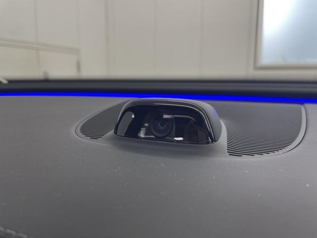 Eクラスオールテレイン E220d 4マチック オールテレイン アドバンスドパッケージ/デジタルインテリアパッケージ/レザーエクスクルーシブパッケージ/シートベンチレーター(シートヒーター機能含)/パノラミックスライディングルーフ/ヘッドアップディスプレイ(46枚目)