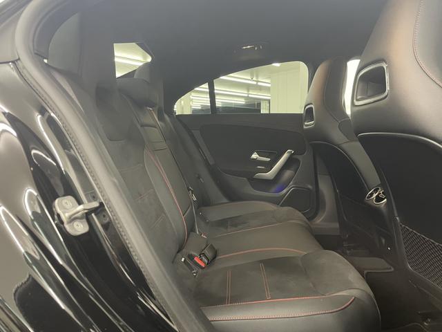CLAクラス CLA200d AMGラインパッケージ AMGラインパッケージ/アダプティブハイビームアシスト・プラス/プライバシーガラス/スポーティーエンジンサウンド/スポーツブレーキシステム/19インチAMGアルミホイール(14枚目)