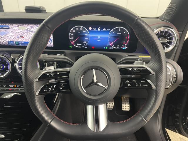 CLAクラス CLA200d AMGラインパッケージ AMGラインパッケージ/アダプティブハイビームアシスト・プラス/プライバシーガラス/スポーティーエンジンサウンド/スポーツブレーキシステム/19インチAMGアルミホイール(35枚目)