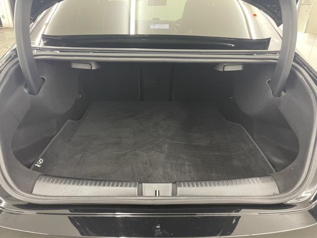 CLAクラス CLA200d AMGラインパッケージ AMGラインパッケージ/アダプティブハイビームアシスト・プラス/プライバシーガラス/スポーティーエンジンサウンド/スポーツブレーキシステム/19インチAMGアルミホイール(45枚目)