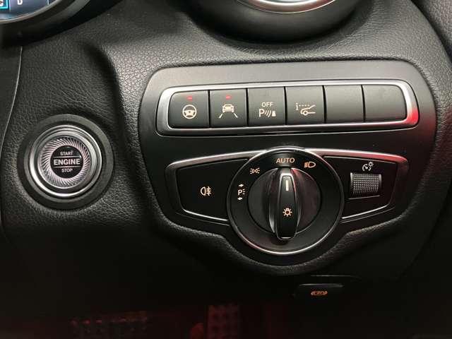 Cクラス C43 4マチック レーダーセーフティーパッケージ パーキングアシストリアビューカメラ アルミニウムボンネット マルチビームLED マルチファンクションステアリング AMG強化ブレーキシステム 360度カメラシステム(14枚目)