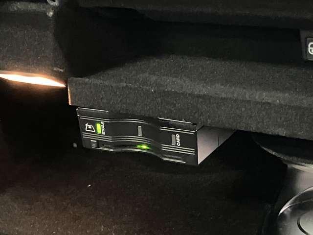 Cクラス C43 4マチック レーダーセーフティーパッケージ パーキングアシストリアビューカメラ アルミニウムボンネット マルチビームLED マルチファンクションステアリング AMG強化ブレーキシステム 360度カメラシステム(18枚目)