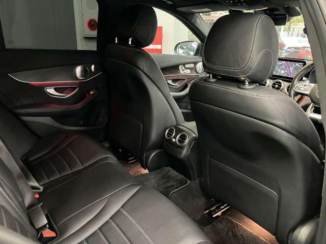 Cクラス C43 4マチック レーダーセーフティーパッケージ パーキングアシストリアビューカメラ アルミニウムボンネット マルチビームLED マルチファンクションステアリング AMG強化ブレーキシステム 360度カメラシステム(26枚目)