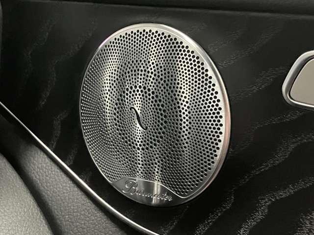Cクラス C43 4マチック レーダーセーフティーパッケージ パーキングアシストリアビューカメラ アルミニウムボンネット マルチビームLED マルチファンクションステアリング AMG強化ブレーキシステム 360度カメラシステム(29枚目)