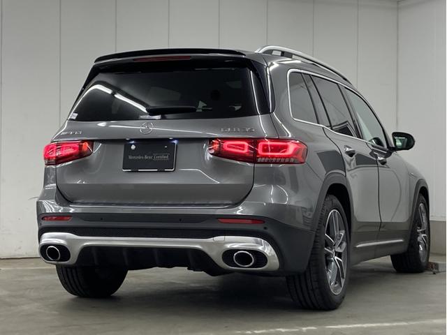 GLB GLB35 4マチック パノラマスライディングルーフ パワーシート シートヒーター シートベンチレーション 360℃カメラシステム付 LEDヘッドライト 本革シート マウンテングレー 64色アンビエントライトシステム(5枚目)