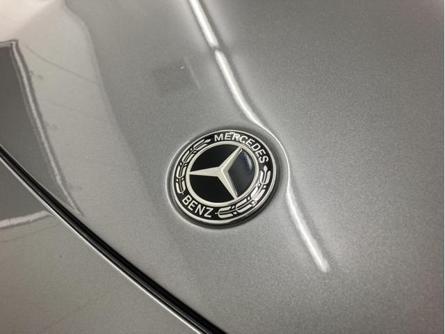 GLB GLB35 4マチック パノラマスライディングルーフ パワーシート シートヒーター シートベンチレーション 360℃カメラシステム付 LEDヘッドライト 本革シート マウンテングレー 64色アンビエントライトシステム(49枚目)