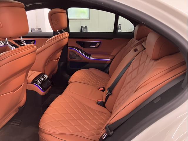 トランク容量は大きく、ご旅行やゴルフ等様々なシチュエーションで大活躍致します。