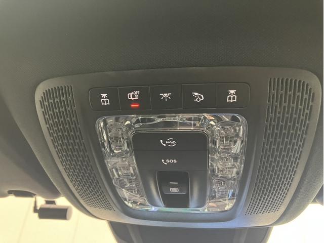 ご連絡は、０３−５７５２−１１３３（サーティファイドカーセンター直通番号）になります。お気軽にお申し付けくださいませ。