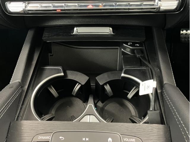 ご連絡は、０３−５７５２−１１３３（サーティファイドカーセンター直通番号）になります。お気軽にお申し付けくださいませ。