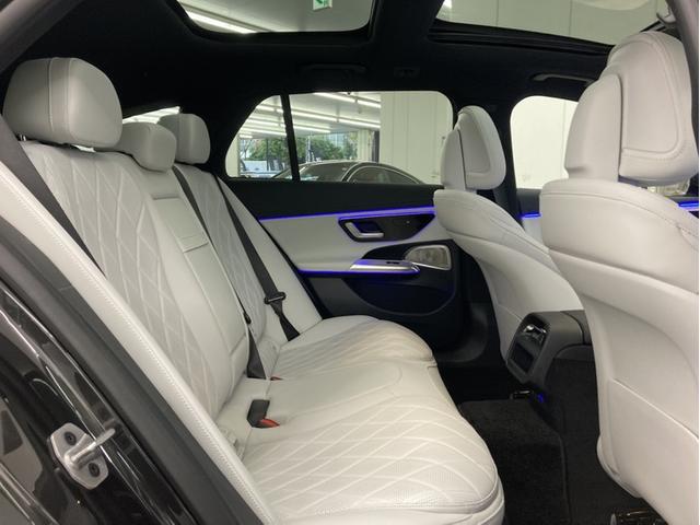 Eクラスステーションワゴン E220dステションワゴンアバギャルドAMGラインP(11枚目)