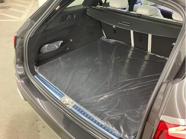 Eクラスステーションワゴン E220dステションワゴンアバギャルドAMGラインP(47枚目)