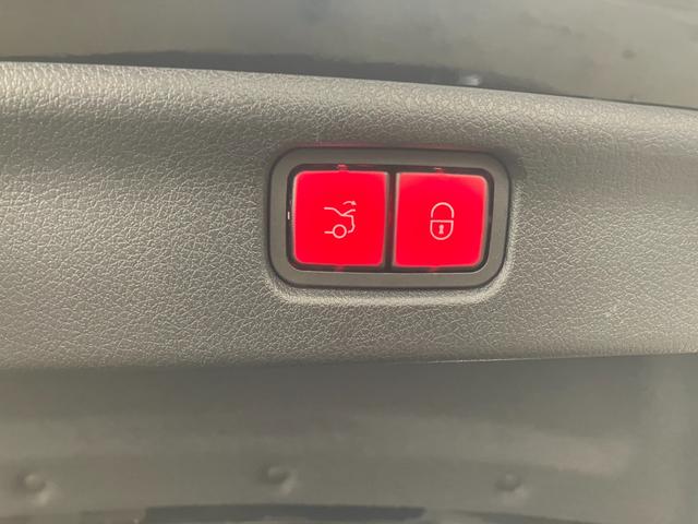 Ｃクラス Ｃ２００アバンギャルド（24枚目）