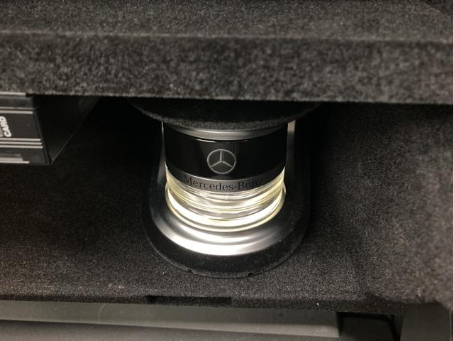 ���X�́A�������̓Ɨ��������ÎԃV���[���[���ɂȂ��Ă���A�펞�S�O����W�����Ă���܂��B�J��ᓙ���V��ł��������Ƃ��[�������܂ŁA���Ԃ����������܂��B�Z���́A�w�����s���c�J�扜��U�|�Q�|�Q�x�ł��B