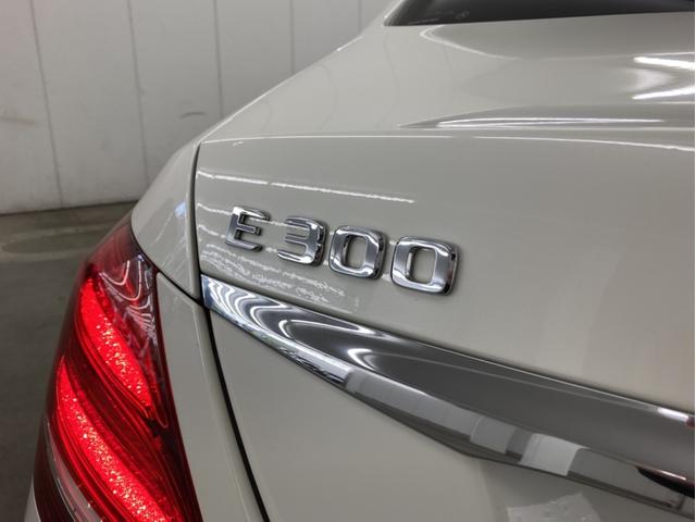 ���X�́A�������̓Ɨ��������ÎԃV���[���[���ɂȂ��Ă���A�펞�S�O����W�����Ă���܂��B�J��ᓙ���V��ł��������Ƃ��[�������܂ŁA���Ԃ����������܂��B�Z���́A�w�����s���c�J�扜��U�|�Q�|�Q�x�ł��B