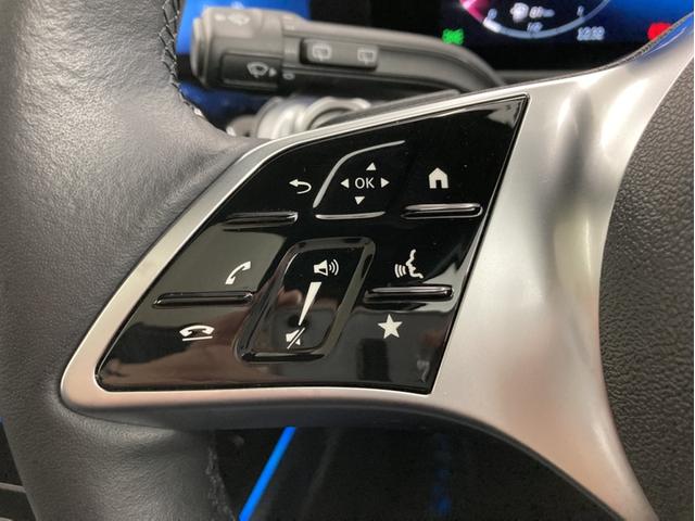 ���X�́A�������̓Ɨ��������ÎԃV���[���[���ɂȂ��Ă���A�펞�S�O����W�����Ă���܂��B�J��ᓙ���V��ł��������Ƃ��[�������܂ŁA���Ԃ����������܂��B�Z���́A�w�����s���c�J�扜��U�|�Q�|�Q�x�ł��B