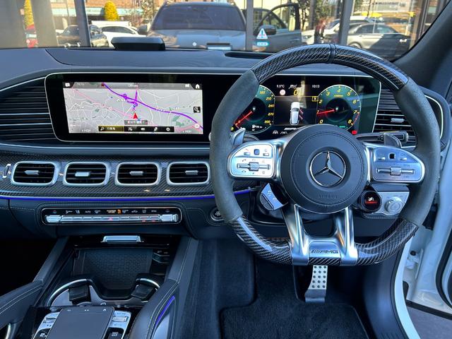 ＧＬＥ６３　Ｓ　４マチック＋　ＡＭＧインテリアカーボンパッケージ　パノラミックスライディングルーフ　シートヒーター　ベンチレーター　ヘッドアップディスプレイ　ブルメスターサラウンドサウンドシステム(6枚目)