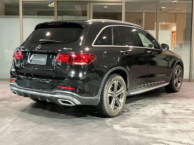 ＧＬＣ２２０ｄ　４マチック　ＡＭＧライン　レーダーセフティーパッケージ　レザーエクスクルーシブパッケージ　パノラミックスライディングルーフ　ブルメスターサウンドシステム(4枚目)