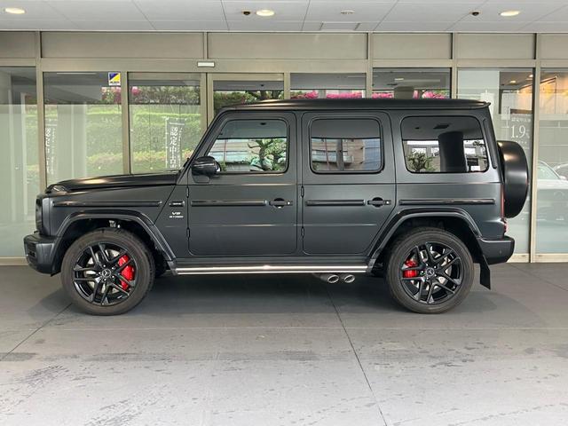 Ｇ６３　ＡＭＧナイトパッケージ／エナジャイジングパッケージ／ナッパレザーシート／リラクゼーション機能／ナッパレザーダッシュボード／４．０リッターＶ８ツインターボエンジン／記録簿／禁煙車(3枚目)