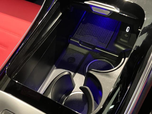 GLC350e 4MクペスポEDスタAMGレザエクP(25枚目)