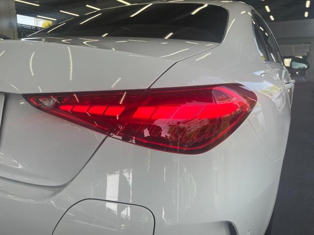 Ｃクラス Ｃ３５０ｅスポーツ　弊社デモカー／３６０度カメラシステム／シートヒーター／電動リアゲート／アクティブレーンキーピングアシスト／アクティブパーキングアシスト／純正ドラレコ／ＥＴＣ２．０／ダイナミックセレクト／（12枚目）