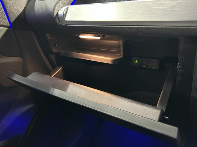 GLB GLB200d 4マチック AMGラインパッケージ AMGライン レーダーセーフティパッケージ ナビゲーションパッケージ LEDヘッドライト 360度カメラシステム シートヒーター アンビエントライト64色 ETC2.0(44枚目)