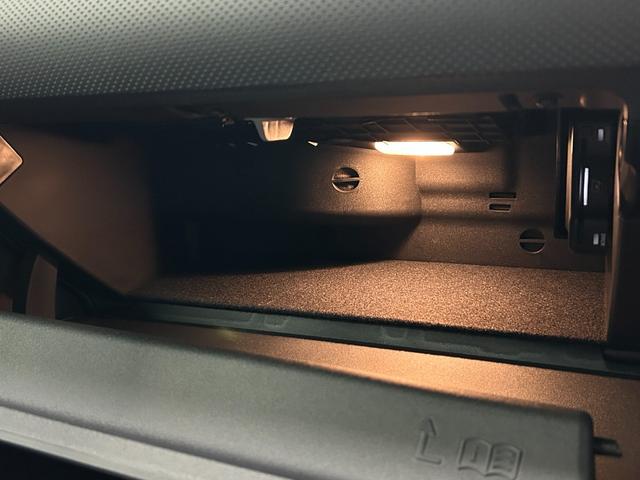 ＣＬＡクラス ＣＬＡ２００ｄ　ＡＭＧラインパッケージ　ＡＭＧレザーエクスクルーシブパッケージ　レーダーセーフティパッケージ　ナビ　３６０度カメラシステム　シートヒーター　メモリー付きパワーシート（33枚目）