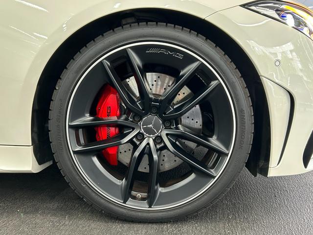 ＣＬＳクラス ＣＬＳ５３　４マチック＋　ＡＭＧスタイリングパッケージ　ガラススライディングルーフ　ＡＭＧカーボンファイバードアミラー　ナッパレザーシート　ＡＭＧインテリア　ドアクロージングサポーター　エナジャイジングパッケージ（5枚目）