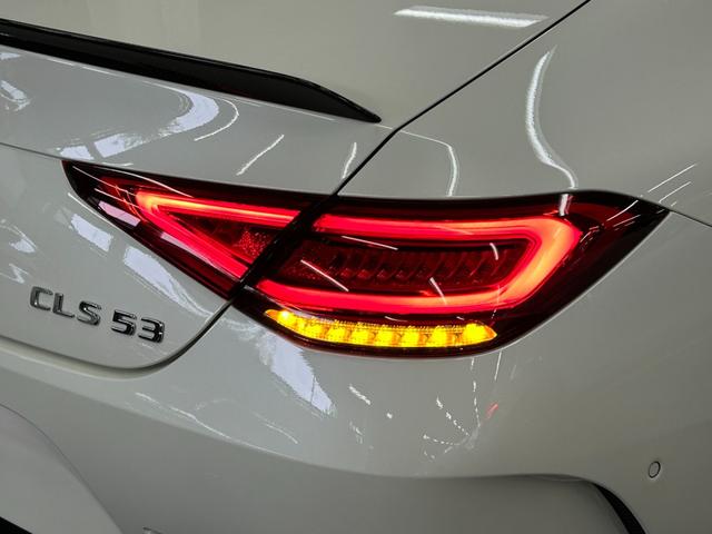 ＣＬＳクラス ＣＬＳ５３　４マチック＋　ＡＭＧスタイリングパッケージ　ガラススライディングルーフ　ＡＭＧカーボンファイバードアミラー　ナッパレザーシート　ＡＭＧインテリア　ドアクロージングサポーター　エナジャイジングパッケージ（11枚目）