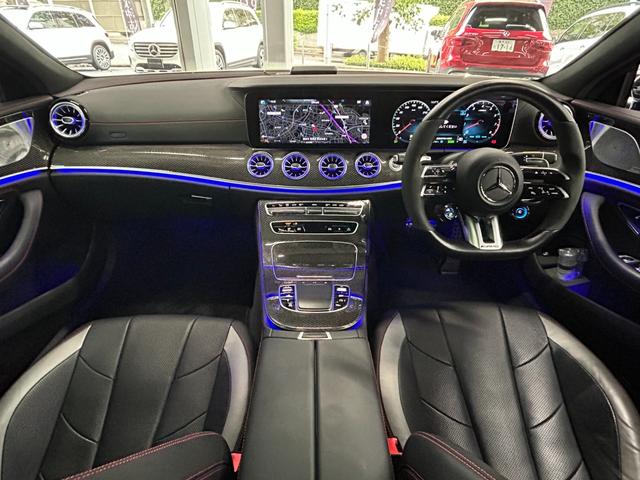 ＣＬＳクラス ＣＬＳ５３　４マチック＋　ＡＭＧスタイリングパッケージ　ガラススライディングルーフ　ＡＭＧカーボンファイバードアミラー　ナッパレザーシート　ＡＭＧインテリア　ドアクロージングサポーター　エナジャイジングパッケージ（18枚目）