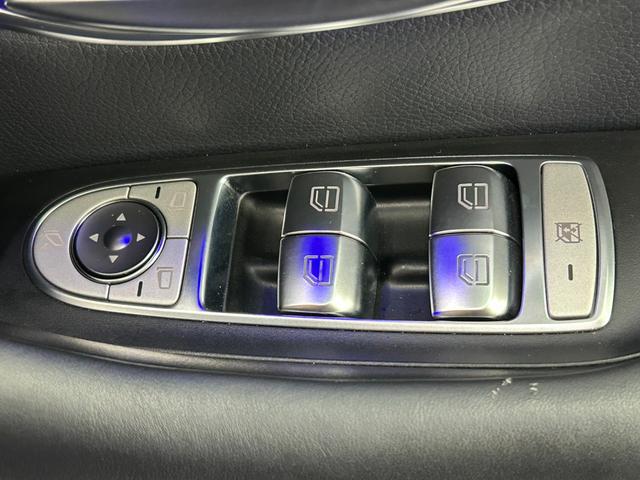 ＣＬＳクラス ＣＬＳ５３　４マチック＋　ＡＭＧスタイリングパッケージ　ガラススライディングルーフ　ＡＭＧカーボンファイバードアミラー　ナッパレザーシート　ＡＭＧインテリア　ドアクロージングサポーター　エナジャイジングパッケージ（31枚目）