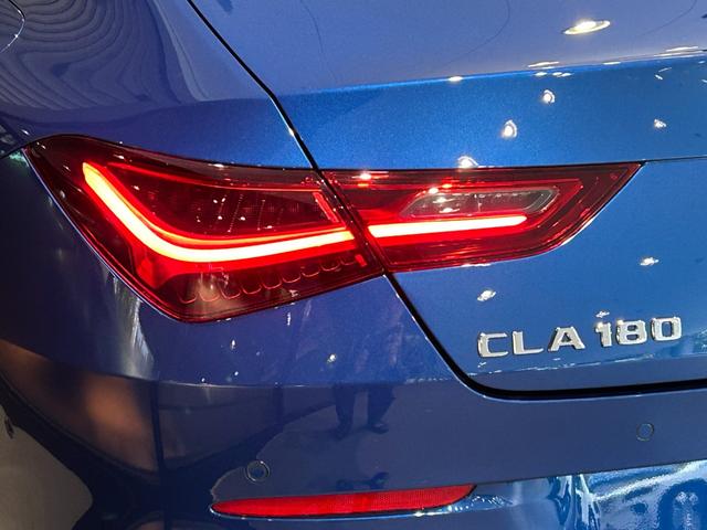 ＣＬＡクラス ＣＬＡ１８０　弊社デモカー　衝突軽減ブレーキ　ナビゲーション　障害物センサー　バックカメラ　シートヒーター　メモリー付きパワーシート　ブラインドスポットアシスト（9枚目）