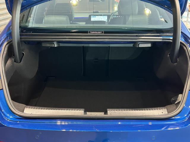 ＣＬＡクラス ＣＬＡ１８０　弊社デモカー　衝突軽減ブレーキ　ナビゲーション　障害物センサー　バックカメラ　シートヒーター　メモリー付きパワーシート　ブラインドスポットアシスト（11枚目）