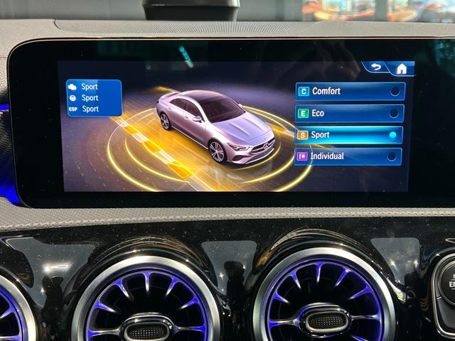 ＣＬＡクラス ＣＬＡ１８０　弊社デモカー　衝突軽減ブレーキ　ナビゲーション　障害物センサー　バックカメラ　シートヒーター　メモリー付きパワーシート　ブラインドスポットアシスト（35枚目）