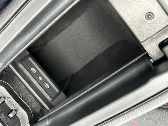 GLB GLB180 AMGラインパッケージ(42枚目)