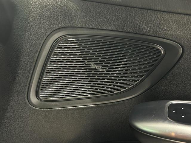 Cクラス C350eスポーツ レーダーセーフティーパッケージ アンビエントライト LEDヘッドライト シートヒーター メモリー付きパワーシート 360°カメラシステム(26枚目)