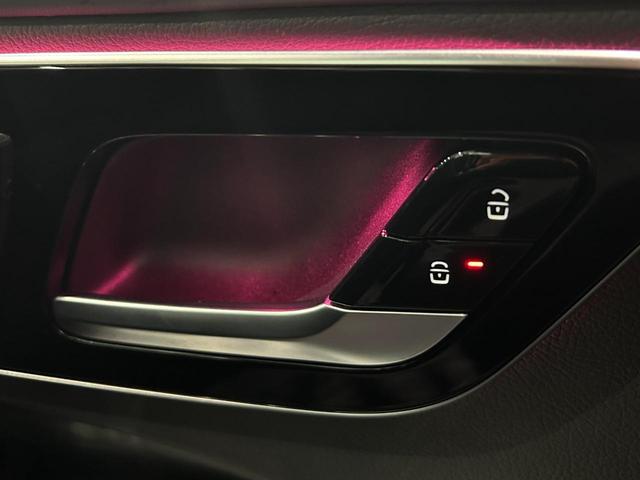 Cクラス C350eスポーツ レーダーセーフティーパッケージ アンビエントライト LEDヘッドライト シートヒーター メモリー付きパワーシート 360°カメラシステム(28枚目)