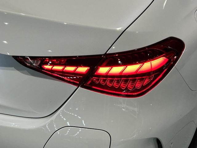Cクラス C350eスポーツ レーダーセーフティーパッケージ アンビエントライト LEDヘッドライト シートヒーター メモリー付きパワーシート 360°カメラシステム(45枚目)