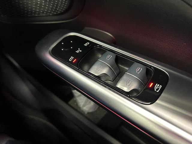 Ｃクラスステーションワゴン Ｃ２００ステーションワゴンアバンギャルドＡＭＧライＰ（19枚目）