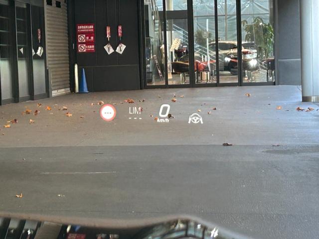 Ｃクラスステーションワゴン Ｃ２００ステーションワゴンアバンギャルドＡＭＧライＰ（46枚目）