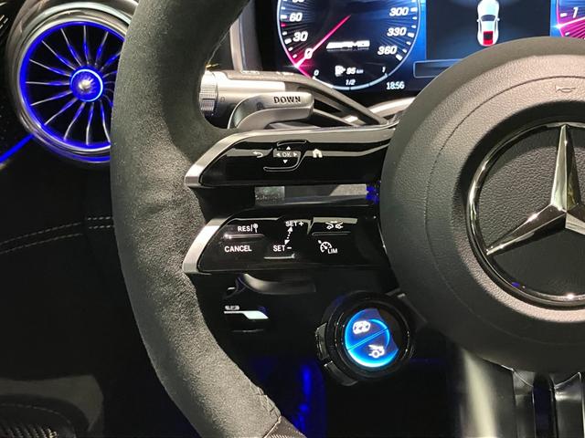 GT 63 4マチック+ クーペ 認定中古車 AMGカーボンパッケージ 21インチアルミホイール パフォーマンスシート イエローシートベルト 電動テールゲート ブルメスターサウンドシステム シートベンチレーター(18枚目)